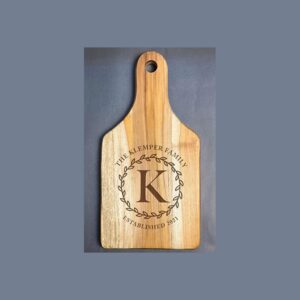 wood paddle cutting board